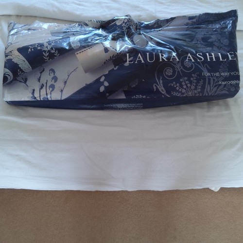 Rolls laura ashley - laura,